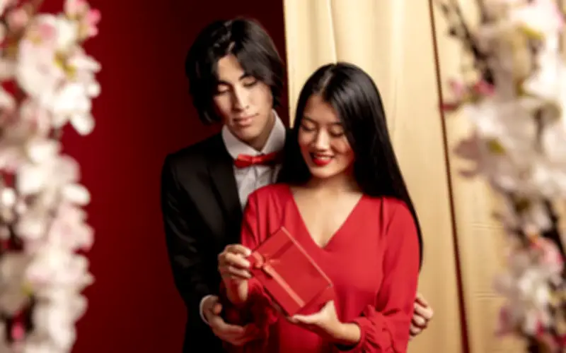 Số Cuối Ngày Sinh Âm Lịch Của Phụ Nữ: Dấu Hiệu Giàu Tình Cảm, Hậu Vận Sung Túc