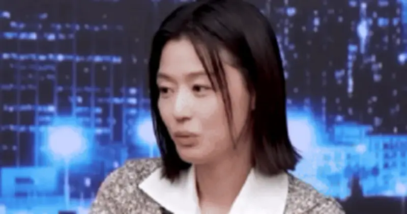 Sốc: Mỹ nhân Hong Jin Kyung công khai tin nhắn mắng con gái, dư luận Hàn chỉ trích gay gắt