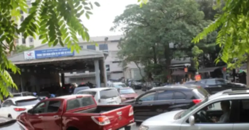 Từ 1/3, kiểm định khí thải ô tô siết chặt với quy trình mới và tiêu chuẩn phân loại theo năm sản xuất