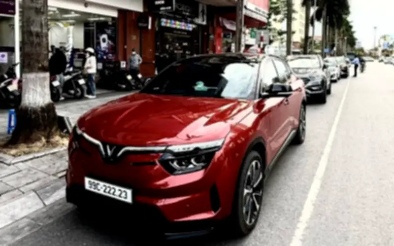 Tú Đèn và hành trình 20.000km với VinFast VF 8: Tiết kiệm 'khủng', vận hành mạnh mẽ