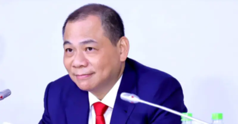 Tỷ phú Việt thăng hạng, ngành ngân hàng cắt giảm nhân sự và loạt tin tài chính nóng