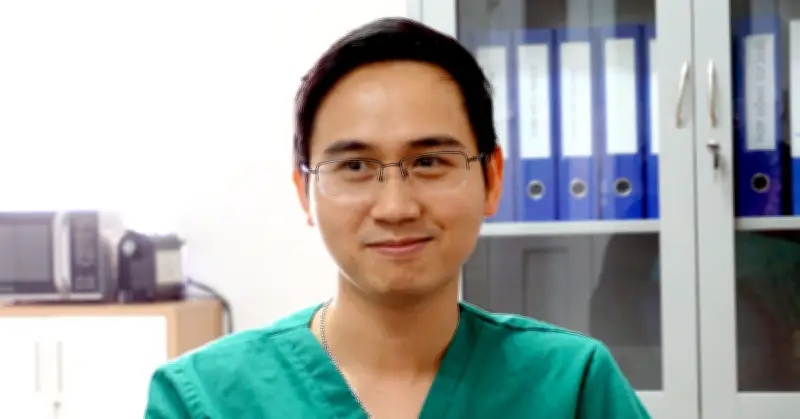 Từ thủ khoa Đại học Y Hà Nội đến người gác cửa sinh tử tại Trung tâm ICU