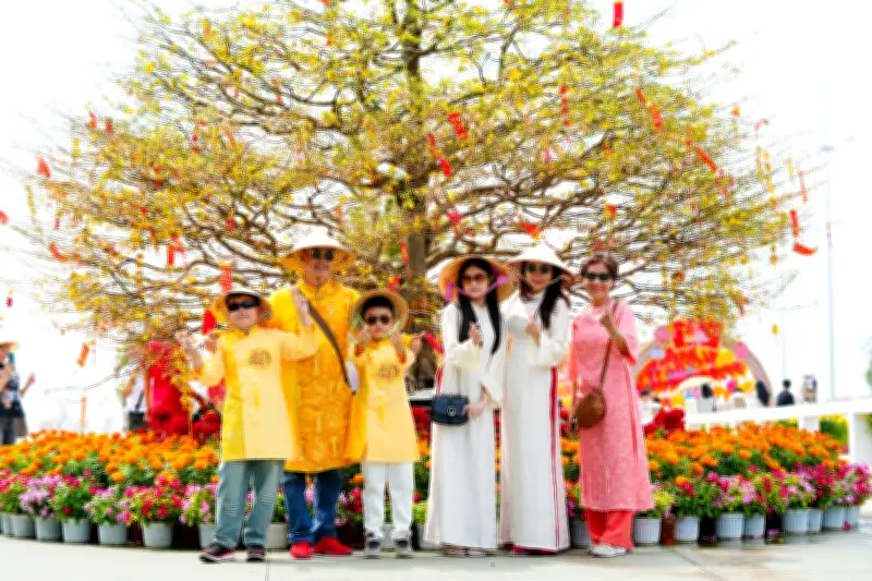 Từ tình yêu đôi lứa đến đoàn viên gia đình, Cần Giờ rực rỡ mùa Valentine