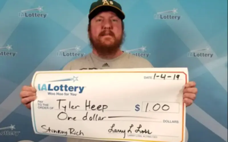 Từ triệu phú trúng số 22 triệu USD đến cảnh trắng tay: Bài học đắt giá về quản lý tài chính