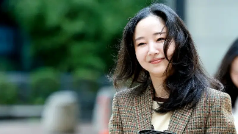 Tòa Seoul bác đơn HYBE, buộc trả 25,5 tỷ won cho Min Hee Jin trong vụ kiện ADOR