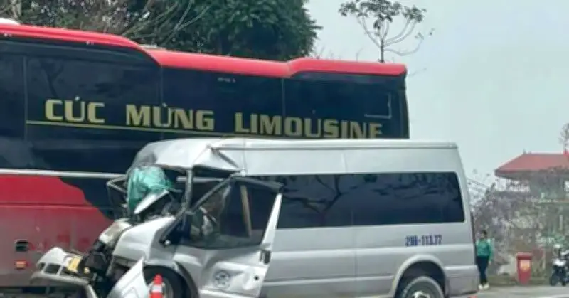 Tai nạn giao thông nghiêm trọng tại Lạng Sơn: Hai xe khách va chạm, một người tử vong