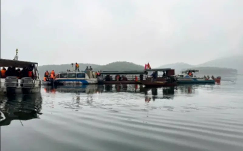 Tai nạn đường thủy nghiêm trọng trên hồ Thác Bà: 6 người thiệt mạng sau va chạm tàu