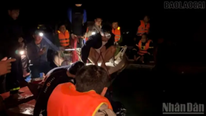 Tai nạn tàu thủy nghiêm trọng tại Lào Cai: 6 người mất tích sau vụ va chạm