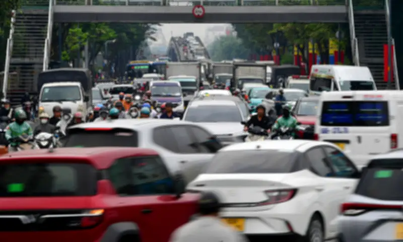 Cửa ngõ sân bay Tân Sơn Nhất tắc nghẽn nghiêm trọng ngày giáp Tết 2026