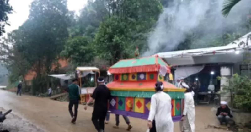 Tang tóc bao trùm Lào Cai sau vụ chìm tàu hồ Thác Bà, 6 người thân cùng dòng họ tử nạn