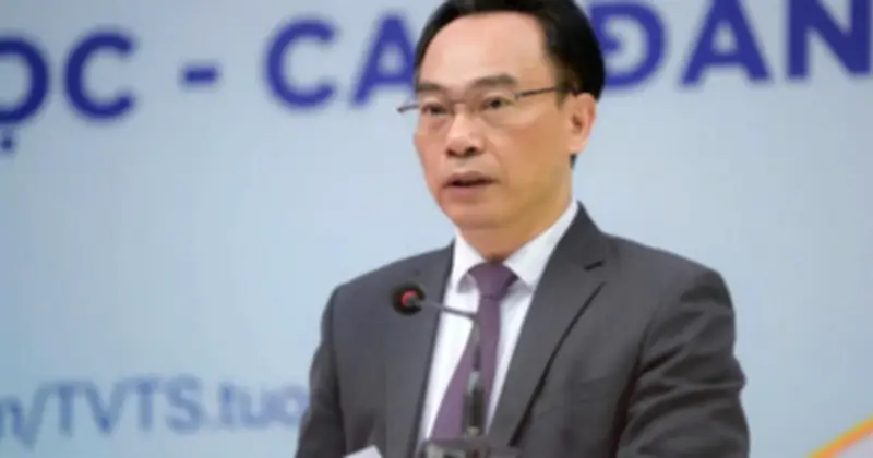 Thủ tướng bổ nhiệm ông Hoàng Minh Sơn làm Quyền Bộ trưởng Giáo dục và Đào tạo