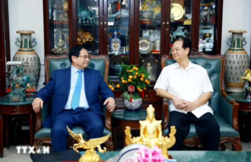 Thủ tướng chúc Tết nguyên lãnh đạo Đảng, Nhà nước và Đảng hương các cố lãnh đạo