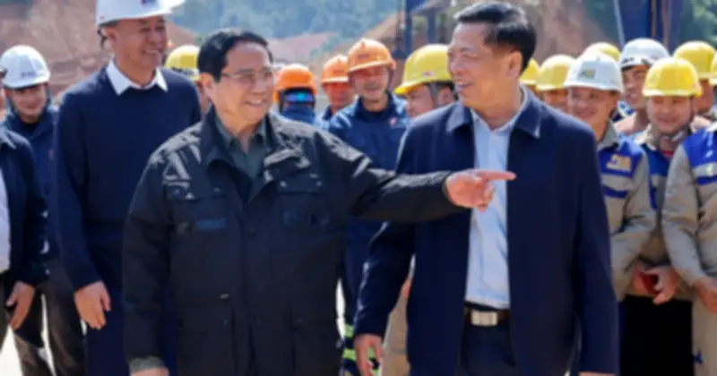 Thủ tướng kiểm tra tiến độ hai tuyến cao tốc trọng điểm biên giới phía Bắc