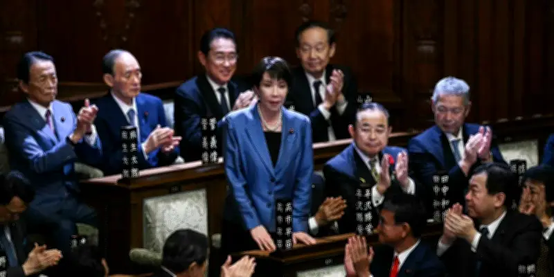 Thủ Tướng Nhật Takaichi Gây Tranh Cãi Vì Tặng Quà Cho Hơn 300 Nghị Sĩ