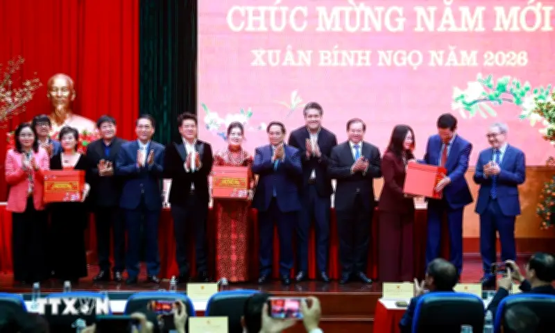 Thủ tướng Phạm Minh Chính thăm và chúc Tết Bộ Văn hóa, Thể thao và Du lịch