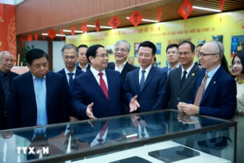 Thủ tướng Phạm Minh Chính thăm Viện Hàn lâm KHXH Việt Nam, nhấn mạnh vai trò 'phần hồn' phát triển