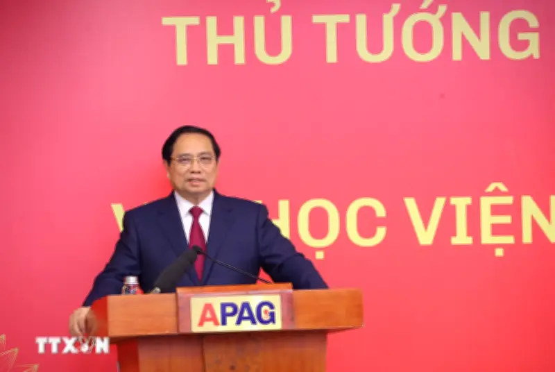 Thủ tướng: Quản trị hành chính công giữ vị trí bản lề trong phát triển