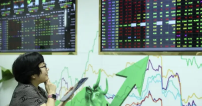 Thị trường chứng khoán khai xuân Bính Ngọ tăng mạnh với VN-Index vượt 1.860 điểm