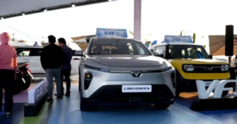 Thị trường ô tô Việt 2025: Xe điện VinFast vươn lên dẫn đầu, xe gầm cao thống trị