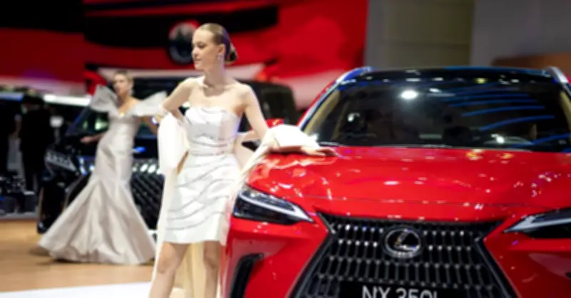 Thị Trường Ô Tô Việt Nam 2025: Doanh Số Kỷ Lục, VinFast Vươn Lên Dẫn Đầu