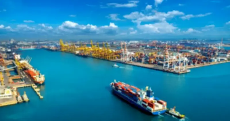 Thứ trưởng Tài chính: Việt Nam cần mô hình mới để đạt tăng trưởng hai con số năm 2026