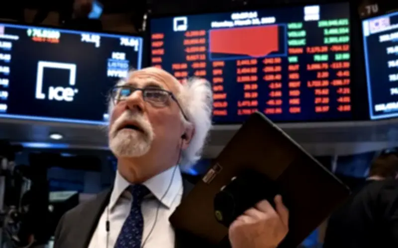 Thị trường tài sản biến động mạnh, Fed khó hạ lãi suất sau số liệu việc làm tích cực