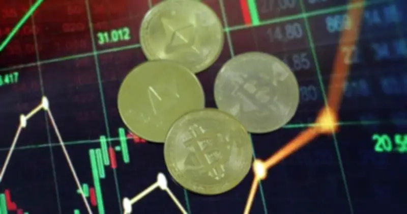 Thị trường tiền mã hóa rung lắc mạnh: Bitcoin giảm, nhà đầu tư nhỏ lẻ gánh rủi ro