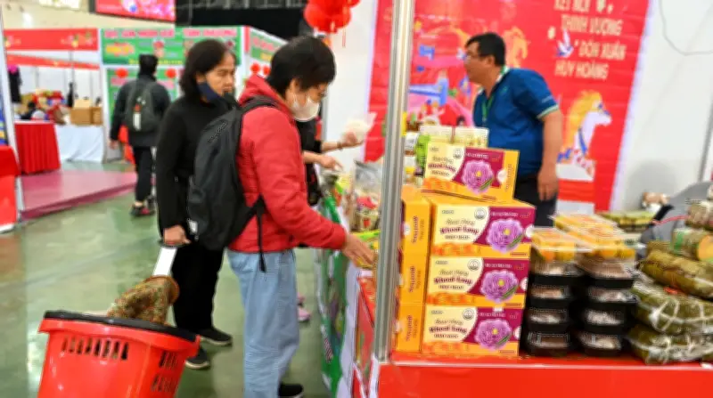 Thị trường Tết Bính Ngọ 2026 ổn định, cung cầu cân đối, giá cả không biến động