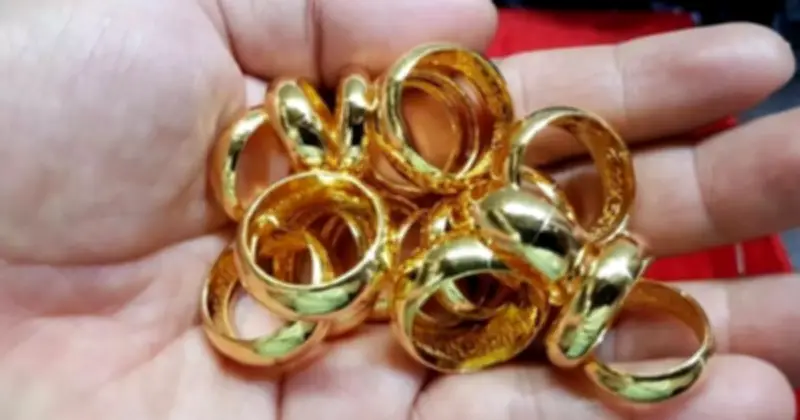 Thị trường vàng biến động mạnh, giá quốc tế áp sát 5.200 USD/ounce