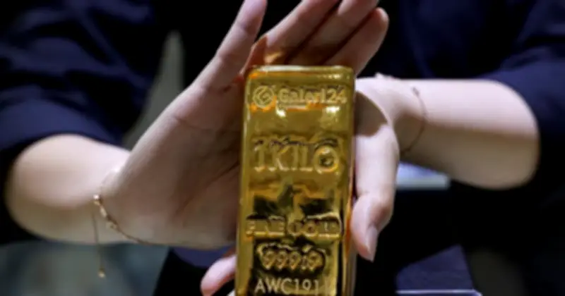 Thị trường vàng nghỉ Tết 9 ngày, giá SJC đạt 181 triệu đồng/lượng