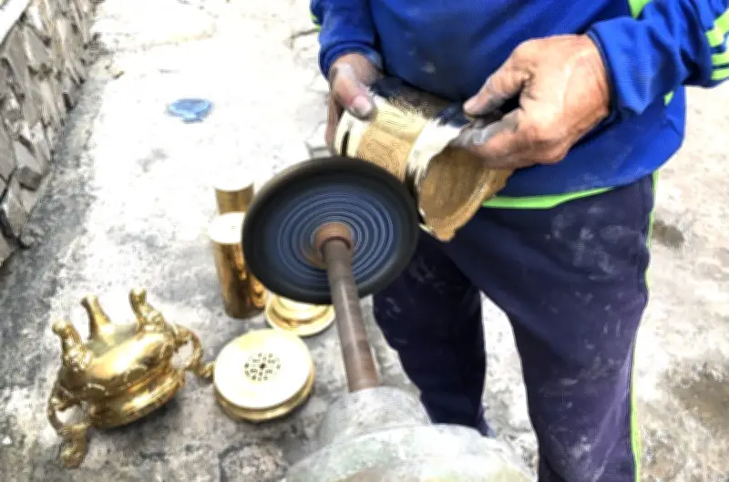 Thổi Hồn Làm Sáng Lại Ảnh Đồng Đón Xuân Mới Tại Hà Nội