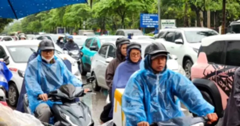 Thời tiết cả nước: Miền Bắc ấm dần, miền Nam mưa dông chiều tối