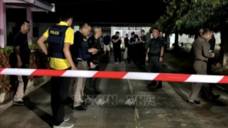 Thảm kịch trường học Thái Lan: Nghi phạm tâm thần bắn chết hiệu trưởng, bắt học sinh làm con tin