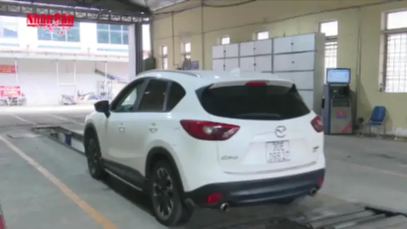 Từ 13/9, siết chặt kiểm định khí thải ô tô theo lộ trình mới