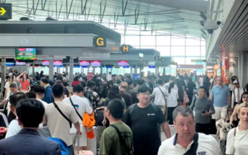 Tân Sơn Nhất dự kiến khai thác 1.037 chuyến bay, phục vụ gần 171.000 hành khách ngày Mùng 4 Tết