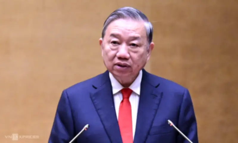 Tổng Bí thư Tô Lâm nhấn mạnh xây điểm tựa kinh tế và chấn hưng văn hóa tại hội nghị toàn quốc