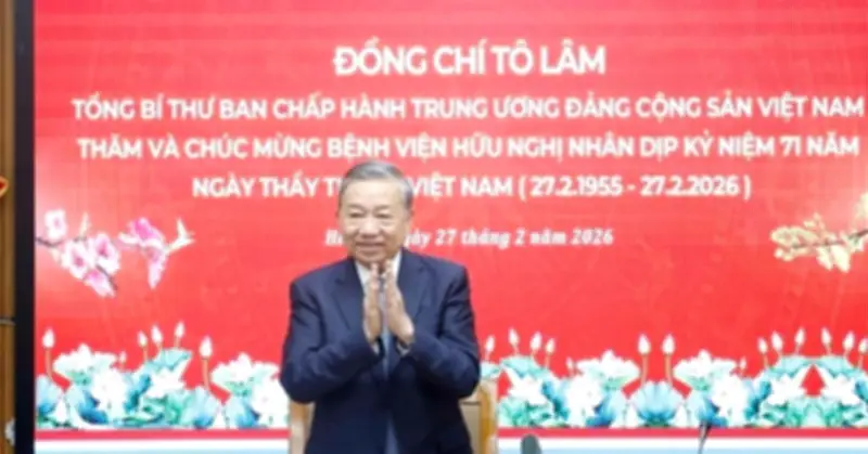 Tổng Bí thư Tô Lâm thăm, chúc mừng ngành y tế nhân kỷ niệm 71 năm Ngày Thầy thuốc Việt Nam