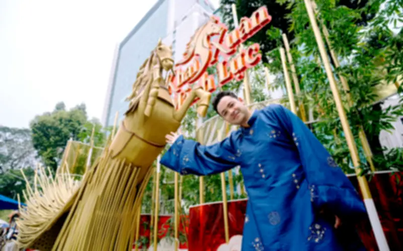 Tổng Lãnh Sự Pháp Tại TP.HCM Hào Hứng Trải Nghiệm Tết Việt Đầu Tiên