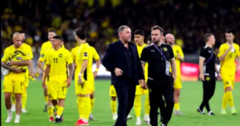 Tổng thư ký AFC phải đính chính về tình trạng cầu thủ nhập tịch Malaysia