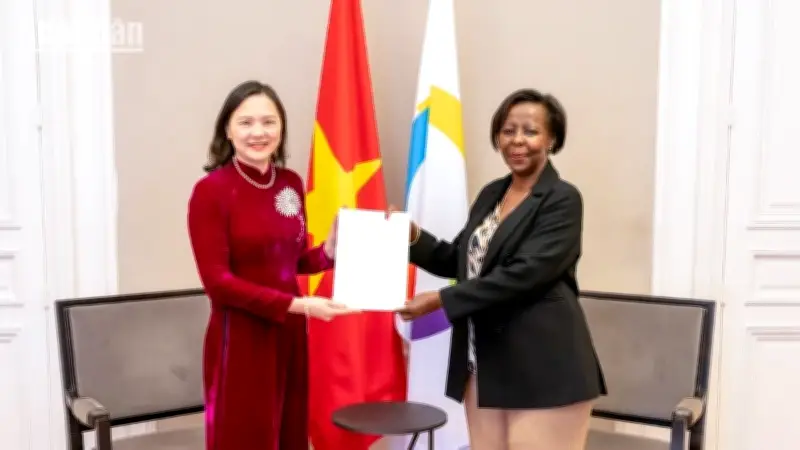 Tổng Thư ký Pháp ngữ chúc mừng Đại sứ Vân Anh, mong đợi tăng cường hợp tác với Việt Nam