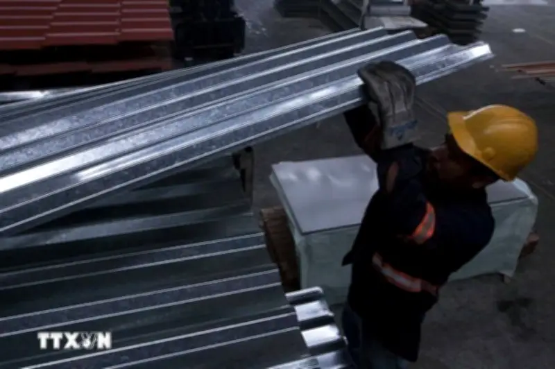 Tổng thống Mỹ dỡ bỏ một số thuế quan đối với thép và nhôm từ Việt Nam