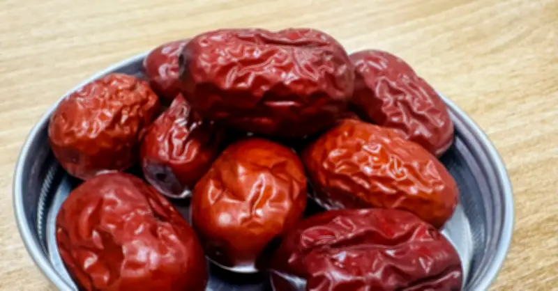 Táo đỏ được ví như 'nhân sâm' nhưng những ai cần tránh xa?