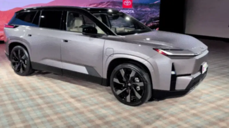 Toyota Highlander 2027: Lột xác thành SUV điện gia đình, kích thước và công nghệ vượt trội