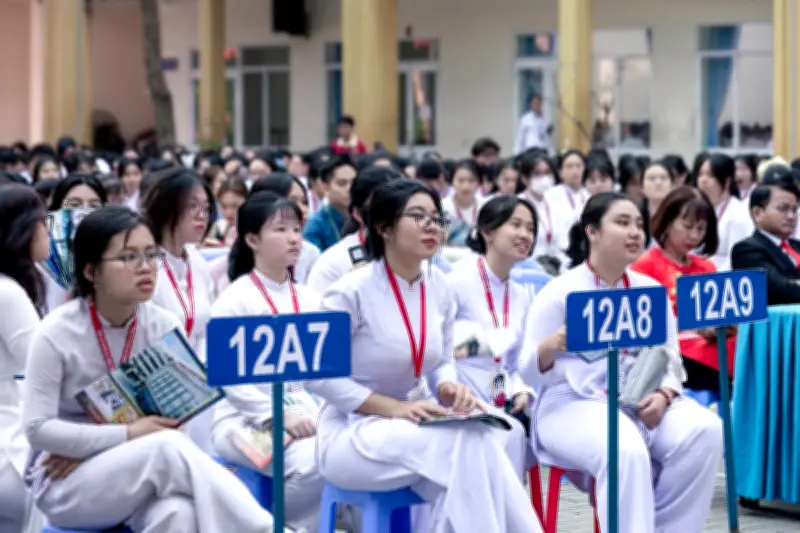 TP.HCM Công Bố Phương Án Tuyển Sinh 2026: Tăng Chỉ Tiêu, Đa Dạng Phương Thức