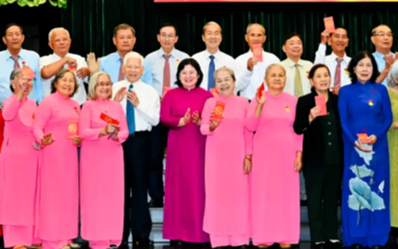 TP.HCM tri ân các chiến sĩ cách mạng bị địch bắt tù đày trong buổi họp mặt đầu xuân