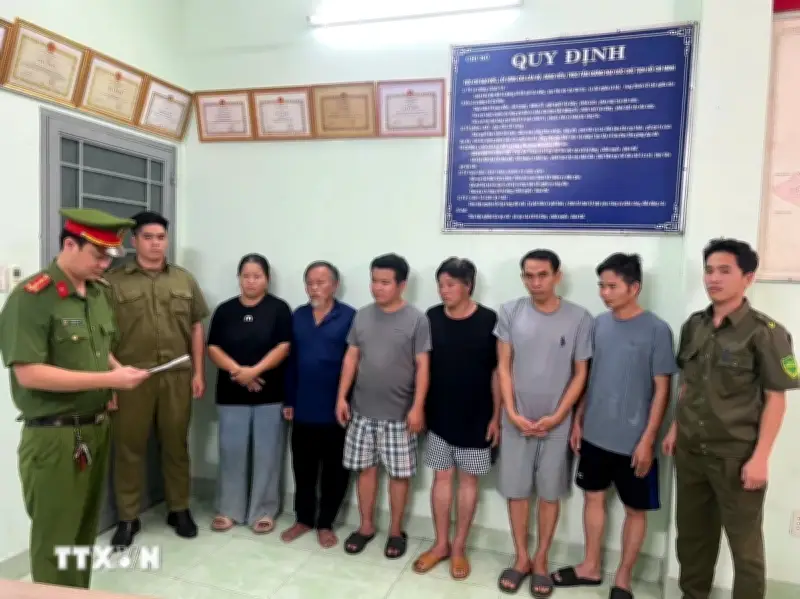 TP.HCM triệt phá đường dây sản xuất thực phẩm giả dịp cận Tết