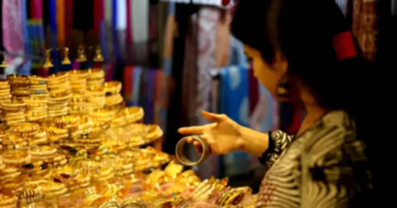 Trái Phiếu Vàng Ấn Độ: Mua Vàng Không Nhận Vàng Vật Chất, Lợi Ích Và Thách Thức