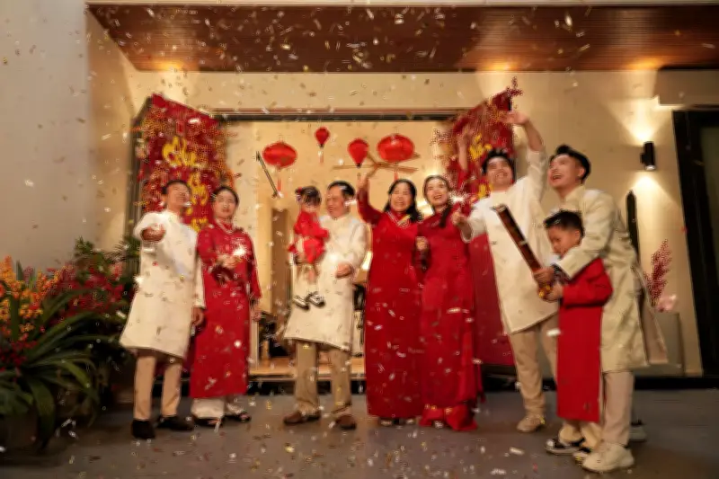 Trinh Phạm ra mắt MV Tết 'Còn mùng còn Tết' từ ngôi nhà mới