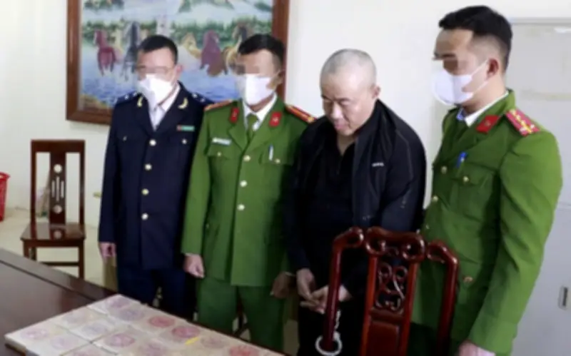 Triệt Phá Đường Dây Ma Túy Xuyên Biên Giới, Thu Giữ 22 Bánh Heroin