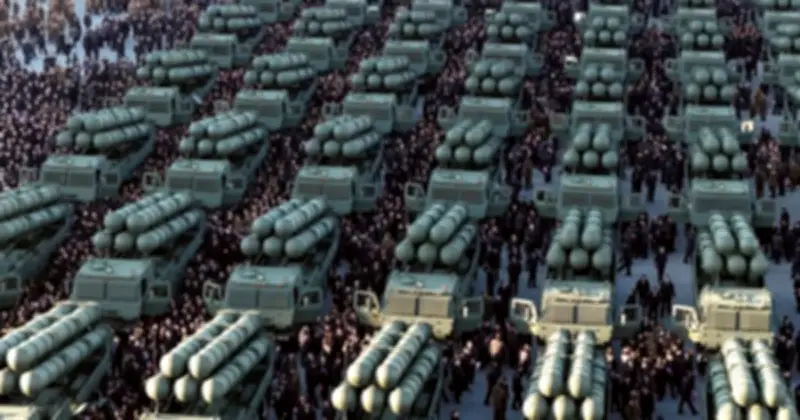 Triều Tiên trình làng pháo phản lực 600 mm, Kim Jong-un tuyên bố 'độc nhất vô nhị'